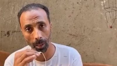 مصاب بمتلازمة توريت.. أب يستغيث لعلاج نجله بالإسكندرية: بيعمل حركات لا إرادية| بث مباشر