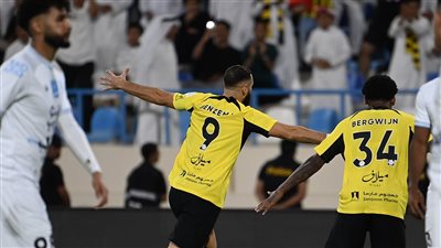 اتحاد جدة يضرب الأخدود بثنائية في الدوري السعودي 