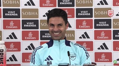 أرتيتا: شرف كبير لي الجلوس في ملعب الإمارات محاطا باللاعبين والمشجعين