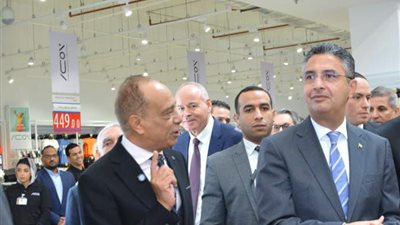 بتكلفة مليار ونصف.. وزير التموين خلال افتتاح هايبر وان ببدر: توفير السلع للمواطنين بأسعار مناسبة