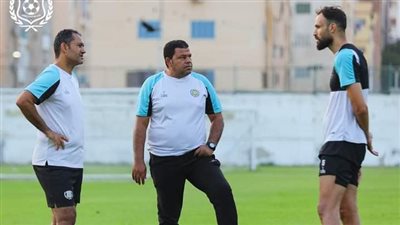 جلسة بين حمد إبراهيم ولاعبي الإسماعيلي.. وفقرة فنية في مران الفريق