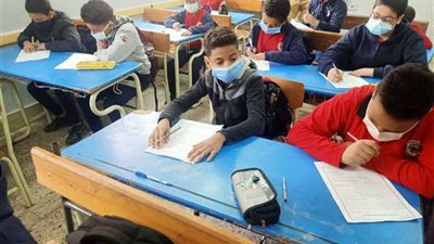 مع بداية تجهيز الأسئلة.. التعليم تشدد على المديريات ضرورة الالتزام بالمواصفات الفنية لامتحان أكتوبر