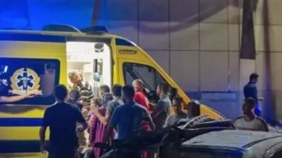 تفاصيل مصرع وإصابة 9 أشخاص في حادث انقلاب سيارة محملة بعمالة زراعية على محور الضبعة |بث مباشر 