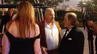 بحضور رانيا فريد شوقي ومحمد رضوان.. نجوم الفن يشاركون علاء مرسي الاحتفال بزفاف ابنته| بث مباشر 