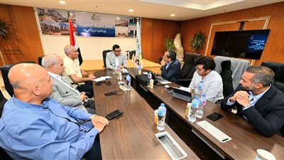 وزير الإسكان يوجه سيتي إيدج بمنح حوافز لتشغيل المحال التجارية بالعلمين الجديدة