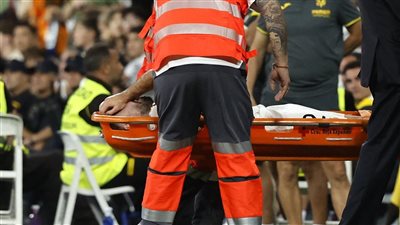 ضربة للملكي.. إصابة كارفخال تحرمه من المشاركة مع الريال لنهاية الموسم