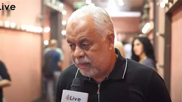 أشرف زكي نقيب المهن