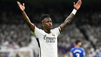 بعرض أكبر من صلاح.. الدوري السعودي يستهدف فينيسيوس جونيور بعد كأس العالم