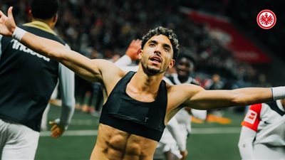 ينافس هاري كين.. مرموش على رأس المرشحين لجائزة لاعب الشهر بالدوري الألماني