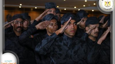 عرض أكتوبر الذهبي يضيء سماء سيناء بمسرح المواجهة والتجوال