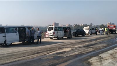 تصادم 6 سيارات على الطريق الإقليمي بالمنوفية