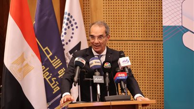 وزير الاتصالات: شبكات الجيل الخامس تتيح سرعات فائقة وتصل لجميع المناطق