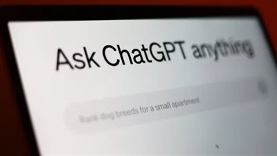 خبير تكنولوجيا يحذر من برامج المحادثة المدعومة بالذكاء الاصطناعي 