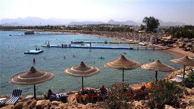 الوزراء: السياحة الدولية تستعيد 96% من مستويات ما قبل الجائحة.. والشرق الأوسط الأقوى نموًا