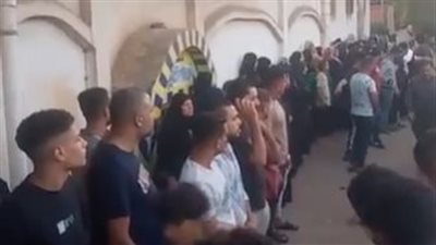 كتمت نفسها ووضعتها بجوال.. المئات يشيعون جثمان لميس ضحية زوجة عمها بالدقهلية|بث مباشر 