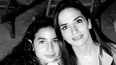 بدء عزاء ابنة وحفيدة شقيق رجل الأعمال أشرف شيحة في مسجد المشير طنطاوي| بث مباشر