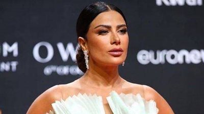 صبا مبارك كوافيرة ضمن أحداث مسلسل فل على ورد وياسمين