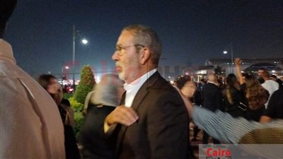 محمد أبو العينين ومدحت العدل أبرز الحضور في عزاء ابنة وحفيدة شقيق رجل الأعمال أشرف شيحة| بث مباشر