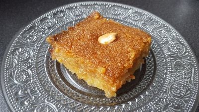 بخليط الكراميل| طريقة عمل البسبوسة بالصور للشيف نادية السيد