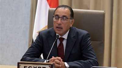 رئيس الوزراء يكلف بالقضاء على الحلقات الوسيطة لضمان وصول السلع للمواطنين بأسعار مناسبة