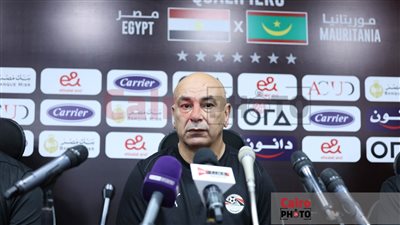 حسام حسن يطلب خوض مباريات المنتخب بالمحافظات بسبب الحضور الجماهيري | خاص