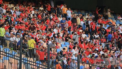 الجماهير تؤازر منتخب مصر أمام موريتانيا في تصفيات إفريقيا.. وهذا تشكيل الفراعنة| بث مباشر