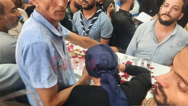 أسرة الممرض مينا