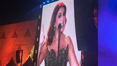 برعاية تويست.. أنغام تتألق بتقديم أغنيتها هو أنت مين في حفلها بالمتحف المصري الكبير