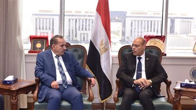 وزير العمل يستقبل وفدًا من مؤسسة التدريب المهني الأردنية لربط العملية التدريبية باحتياجات سوق العمل