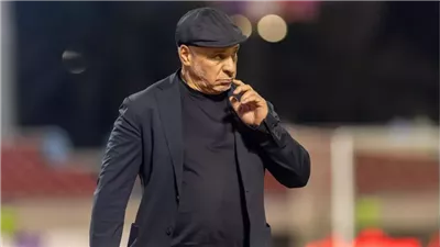 مدرب ديانج الجديد.. الخلود يعلن تعاقده مع نور الدين زكري مديرًا فنيًا للفريق 