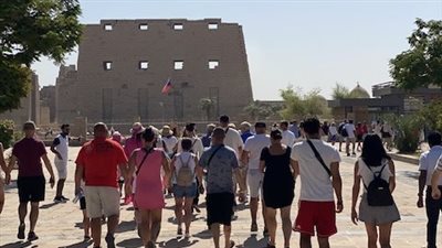 على غرار المدينة المفقودة.. الكشف عن أكبر مستوطنة فرعونية بمعابد الكرنك اليوم