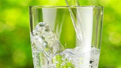 تعرف على أهمية تناول الماء في النظام الغذائي الغني بالبروتين