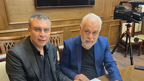 الدكتور أشرف زكي