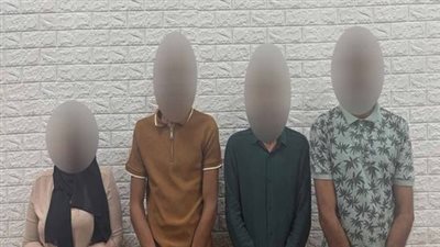 وصول المتهمين في واقعة فبركة سحر مؤمن زكريا إلى المحكمة