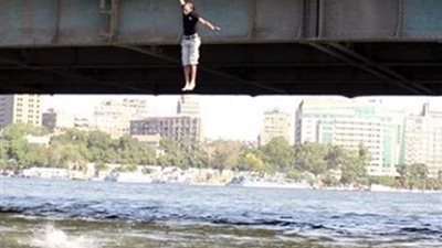 قفز في النيل.. شخص ينهي حياته من أعلى معدية في أبو النمرس