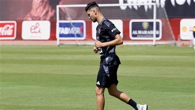 فحص طبي لـ أشرف داري اليوم لحسم حجم إصابته