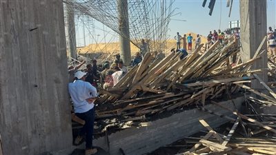 أحدهم تحت الأنقاض.. تفاصيل إصابة 6 عمال في انهيار مبنى تحت الإنشاء بأكتوبر | أسماء