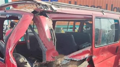  السائق هرب.. إصابة 5 طلاب في تصادم ميكروباص مع جرار زراعي بدمياط