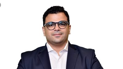 وفاة والد الكاتب الصحفي مصطفى عمار.. ورئيس التحرير وأسرة القاهرة 24 يقدمون العزاء للزميل