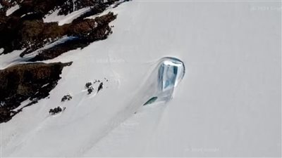 خرائط Google تكتشف مدخل غامض.. ما القصة؟