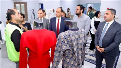 ملابس جاهزة.. مكافحة الإدمان يعلن تصنيع أولى دفعات منتجات المتعافين 