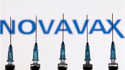 بسبب مخاوف تتعلق بالسلامة.. أمريكا توقف لقاحا جديدا لفيروس كورونا