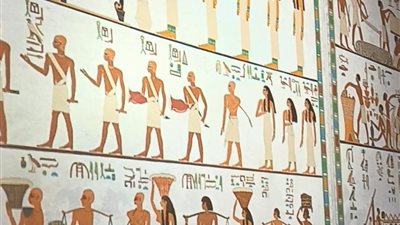 عرض نموذج لمقبرة خنوم حتب الثاني في المتحف المصري الكبير