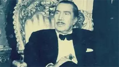 فنان بدرجة بيه.. كيف حصل يوسف وهبي على لقب البكوية؟