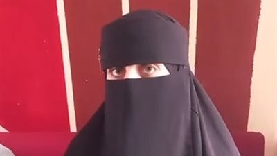 مش عاوز يصرف عليهم.. سيدة تستغيث من طليقها بأسيوط: عوّر بناتي وقالهم انتوا ميتين بالنسبة لي| بث مباشر