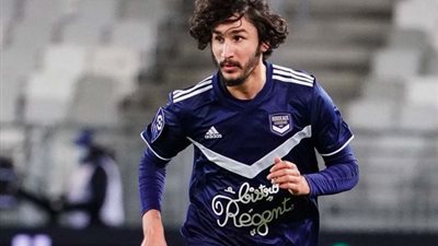  أريد اللعب في المستوى العالي.. لاعب فيورنتينا يؤكد رفضه تمثيل منتخب الجزائر