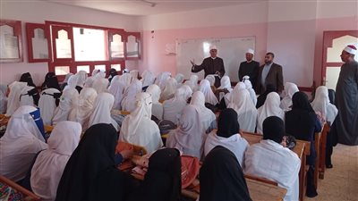 انطلاق القوافل التعليمية لطلاب المرحلة الثانوية بمنطقة سوهاج الأزهرية