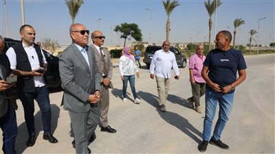 محافظ القاهرة: إقامة ساحتي انتظار جديدتين لأكثر من 1200 سيارة استعدادًا للمنتدى الحضري العالمي