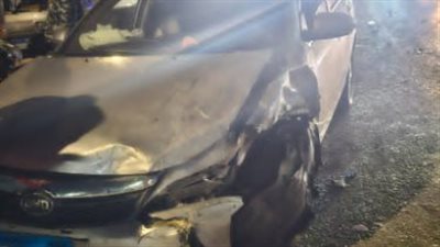 إصابة 6 أشخاص في حادث دهس تريلا لـ سيارتين على طريق الأوتوستراد | بث مباشر