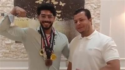 صاحب المركز الـ 6 في مستر يونيفيرس لكمال الأجسام: كنت محبط جدا.. والكابتن شجعني| بث مباشر